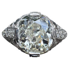 Art Deco Platinum 1.54 Carat Old Mine Cut Diamond Filigree Ring