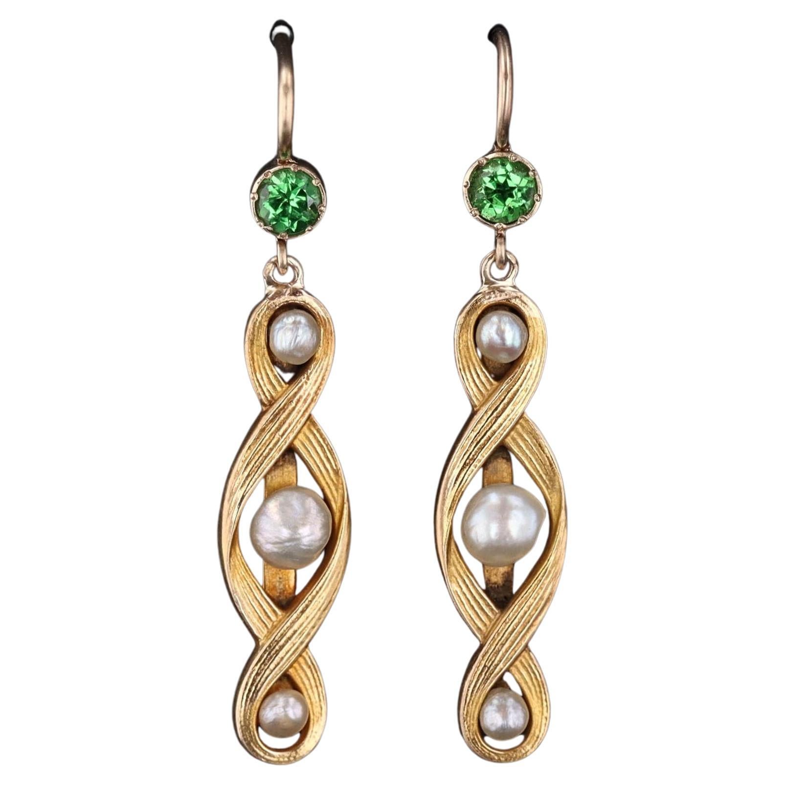 Orecchini antichi di perle e granato tsavorite in oro 14k