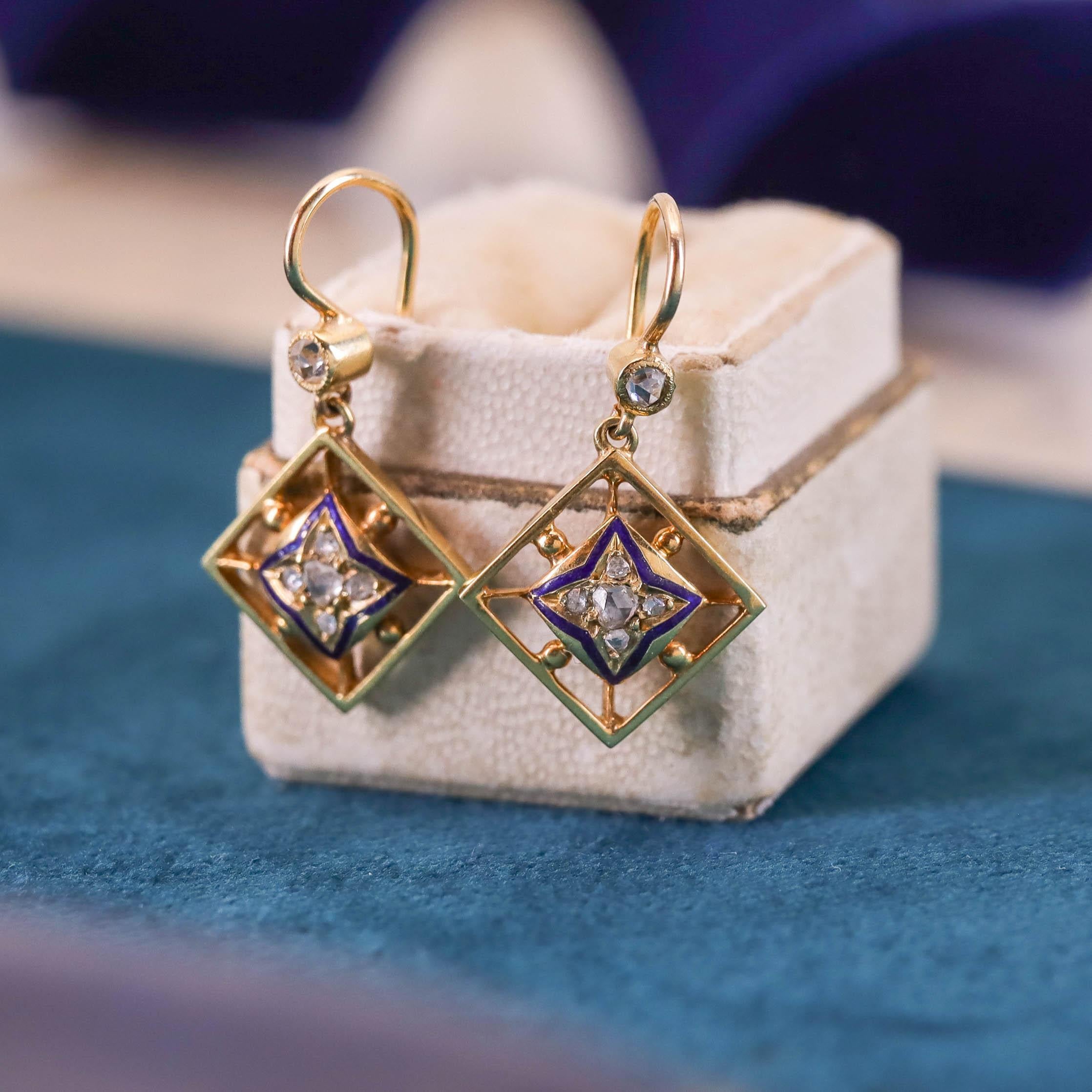 Boucles d'oreilles anciennes en or 14k avec diamants et émail Pour femmes en vente