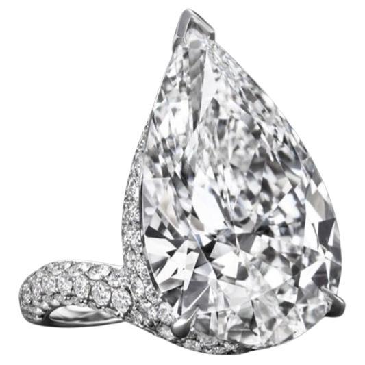 15,02 ct Anillo de compromiso de diamantes pera con certificado GIA en venta