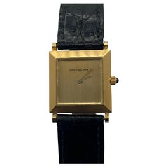 Boucheron Carrée 18K Gold