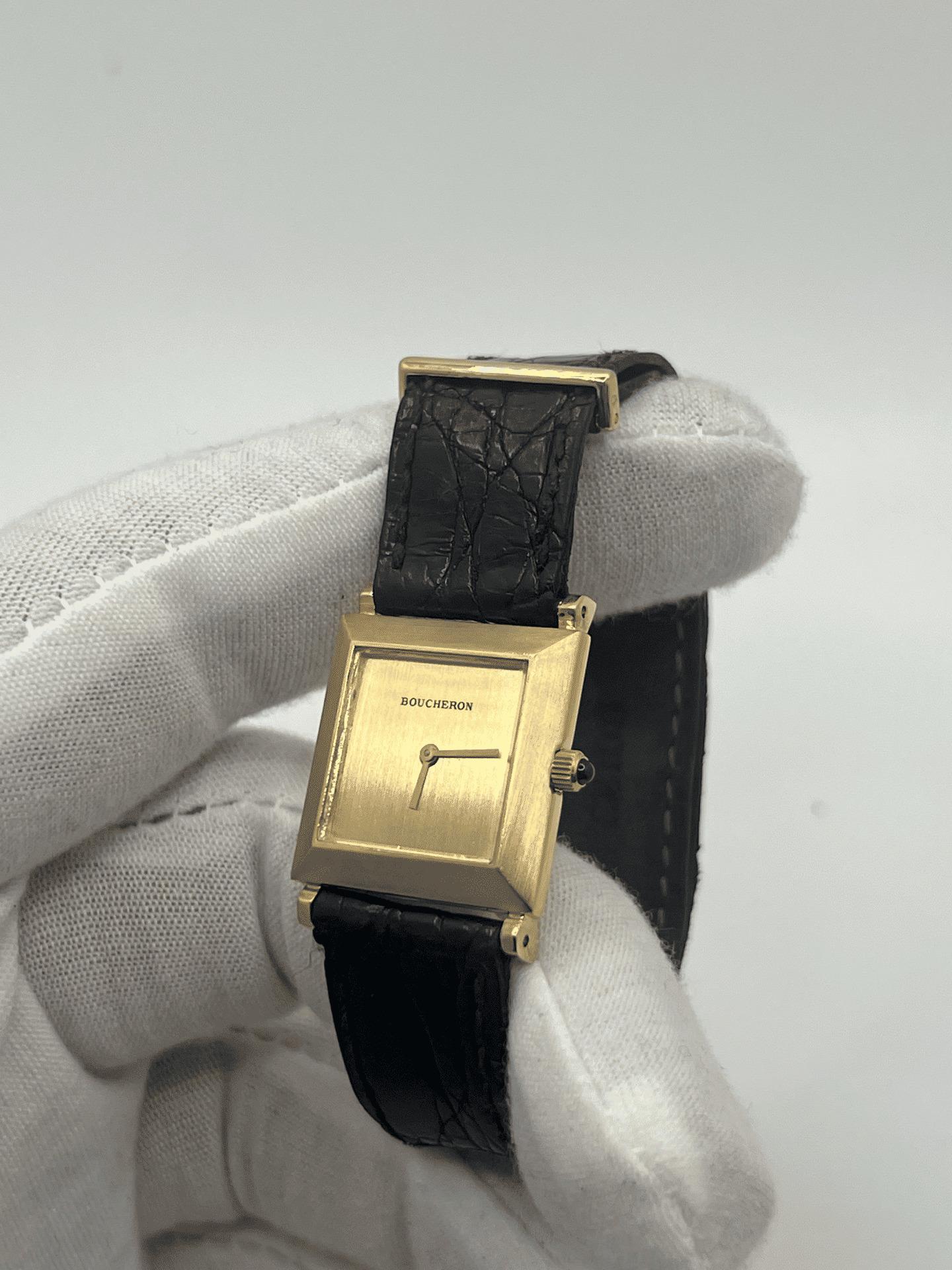 Boucheron Carrée in oro 18 carati 1