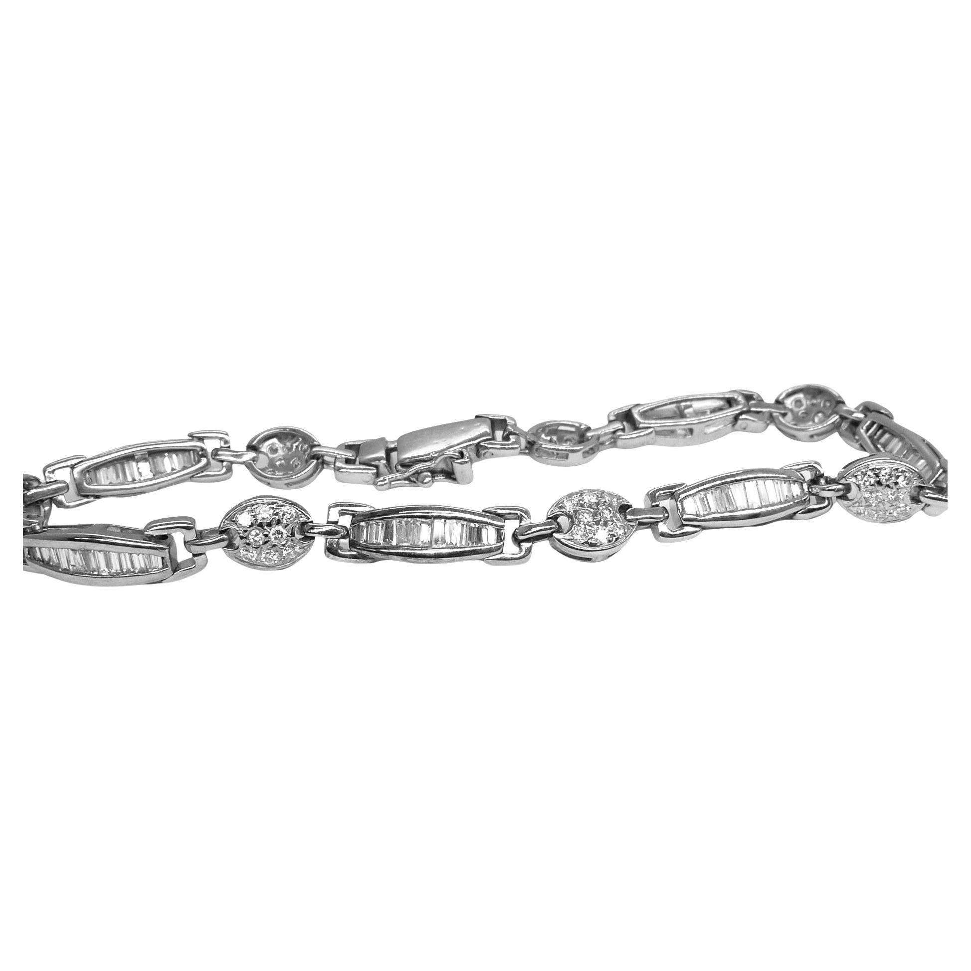 Bracciale in oro bianco 18 carati con diamanti da 2,5 carati