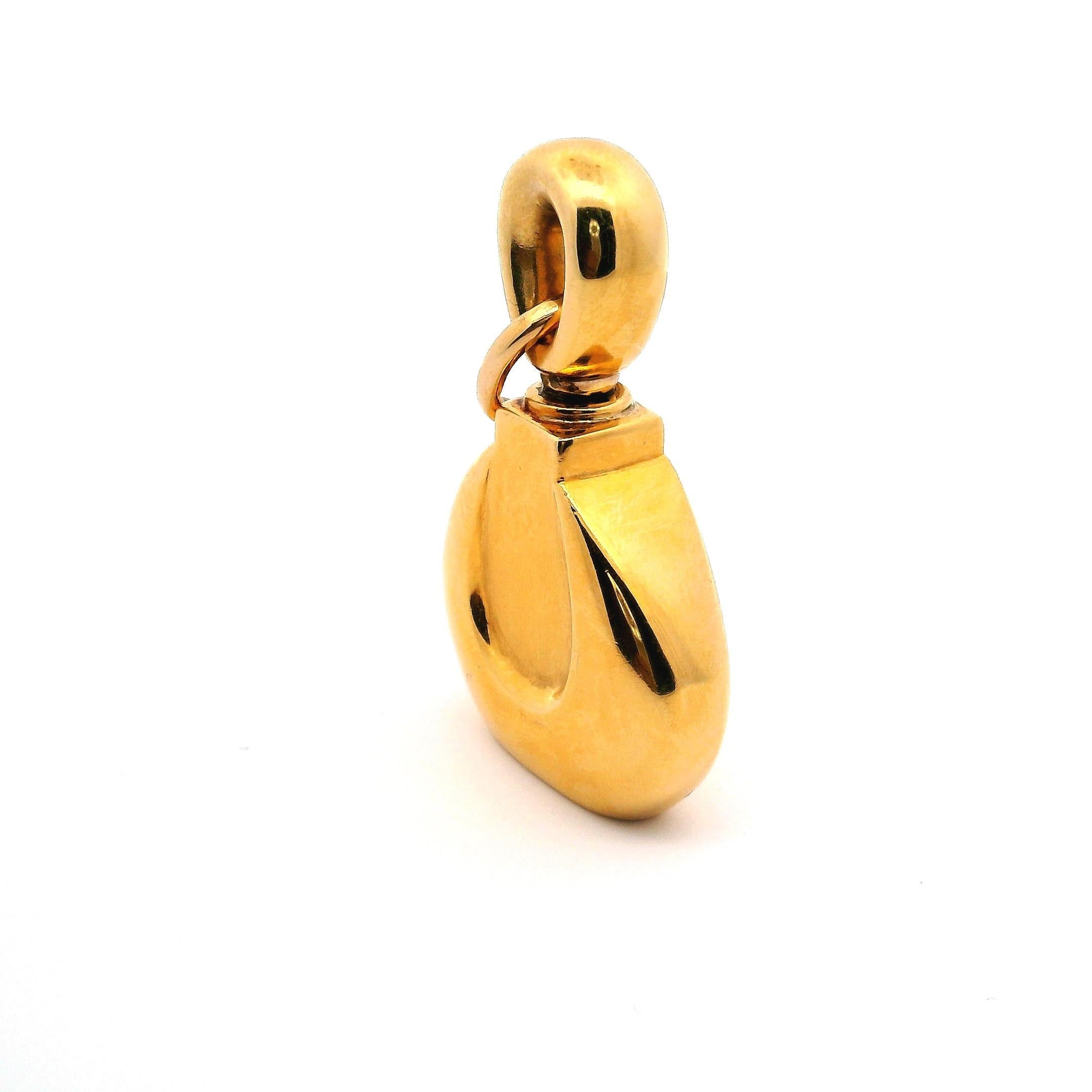Femenino o masculino Colgante Perfume Van Cleef & Arpels en venta