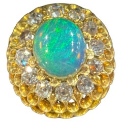 Tiffany 
Co. del XIX secolo. Anello antico con Opale e Diamonds Mine in 14 ct.