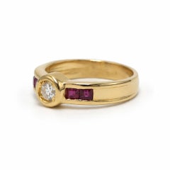 French Vintage 18K Gold Diamond and Calibrated Ruby Ring