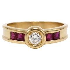 French Vintage 18K Gold Diamond and Calibrated Ruby Ring