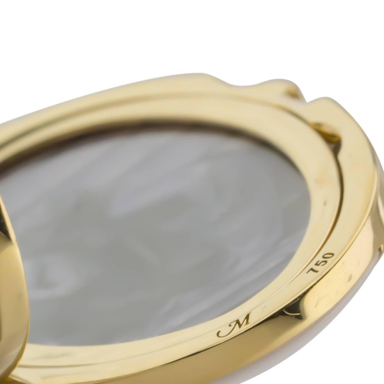 Monica Rich Kosann Ceramic Oval Gold Locket In Excellent Condition In Richardson, TX