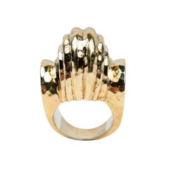 Anillo de cóctel vintage de oro amarillo de 18 quilates, con diseño abombado y martillado, talla 6,5