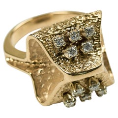Vintage 14k Yellow Gold Diamond Textured Folded Sculptural Cocktail Ring