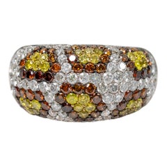 Anillo de cóctel con forma de cúpula, de oro amarillo de 14k, con motivos florales y de leopardo, en tonos amarillo y coñac, y diamantes blancos