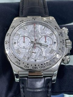 RSC PAPERS Montre Rolex Daytona 116519 en or blanc avec cadran romain et bracelet en cuir, en météorite