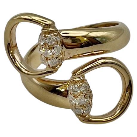 Anello Gucci in oro rosa 18 kt. con diamanti