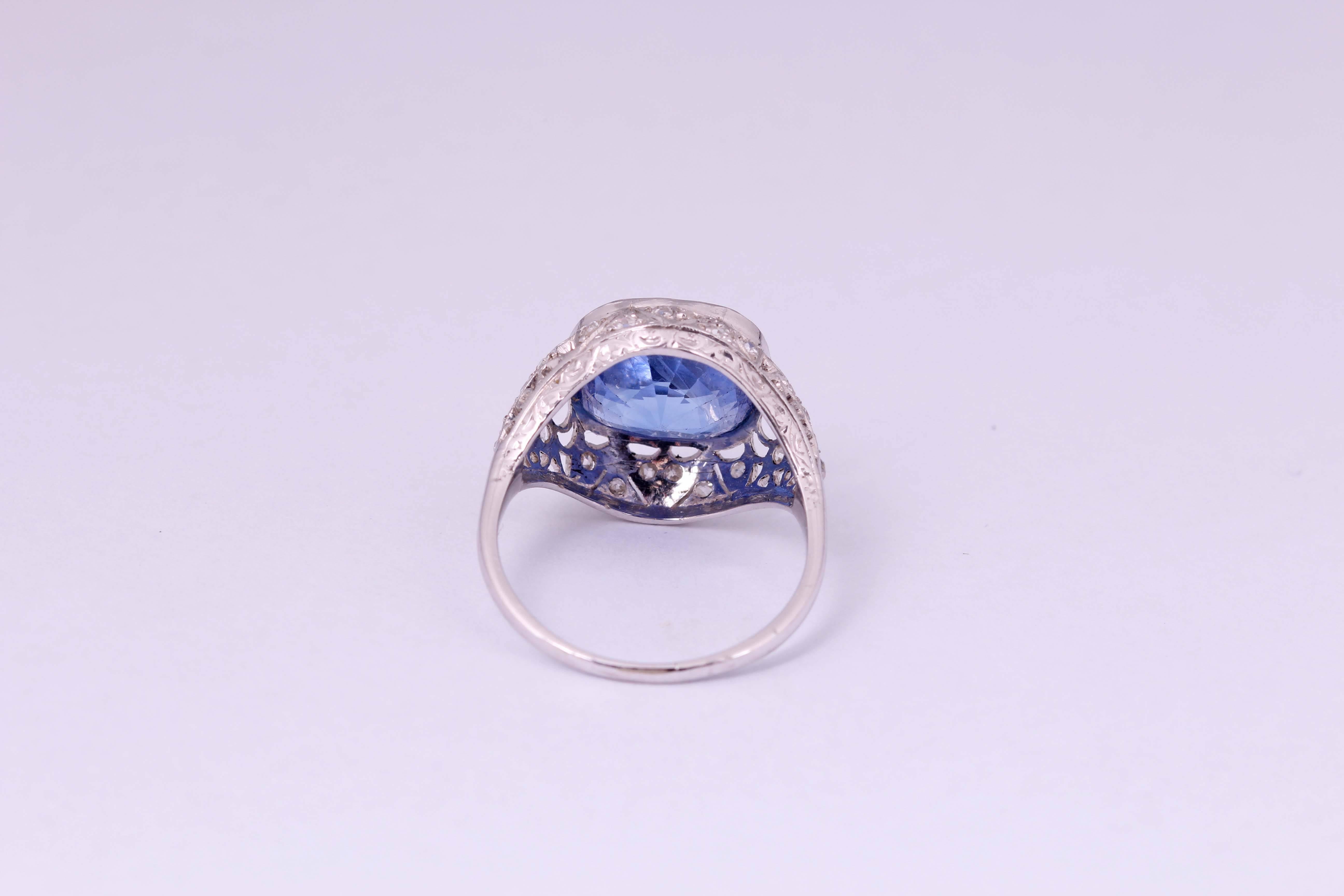 Edwardian Sri Lanka Sapphire Diamond Platinum Ring  For Sale