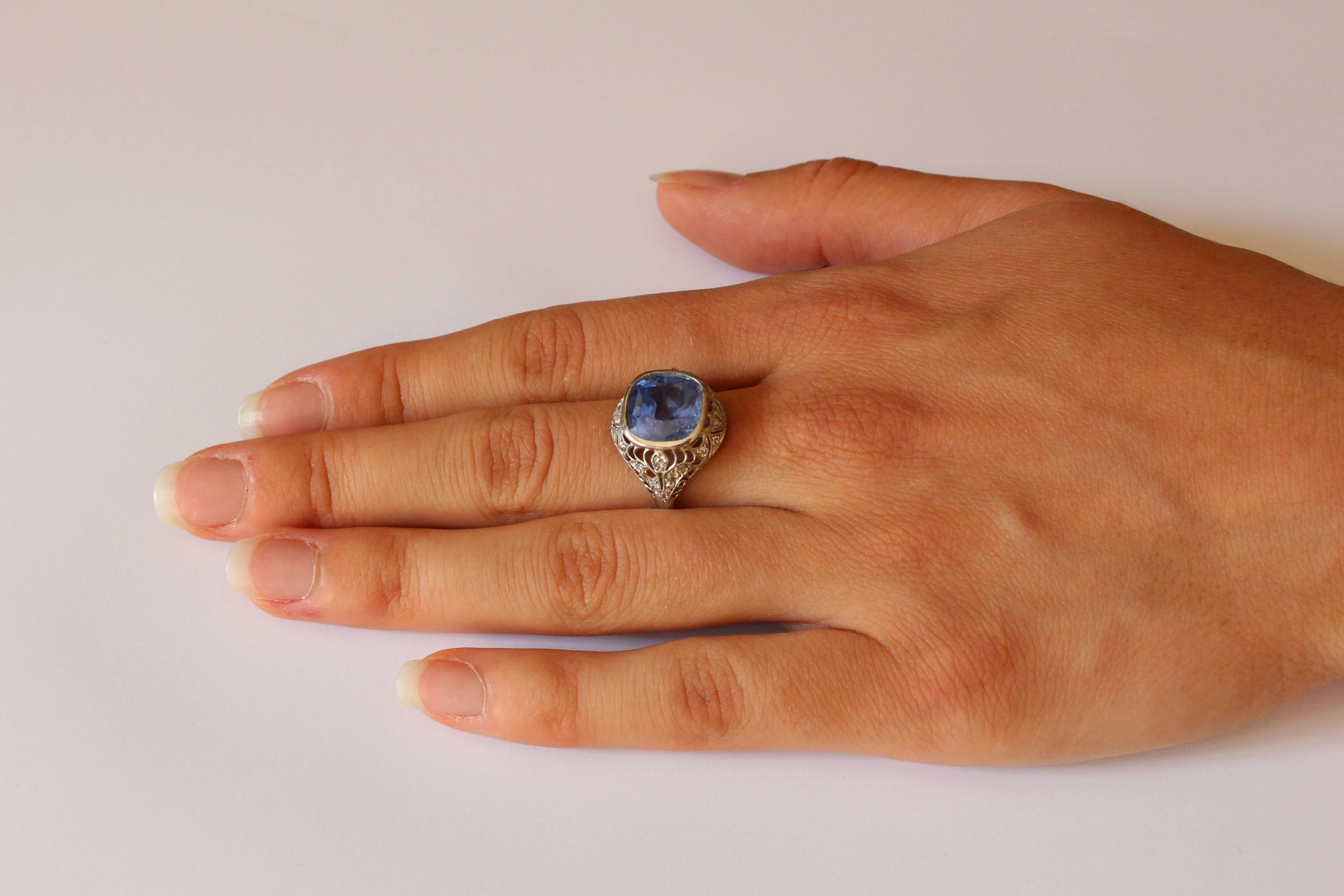 Sri Lanka Sapphire Diamond Platinum Ring  For Sale 2