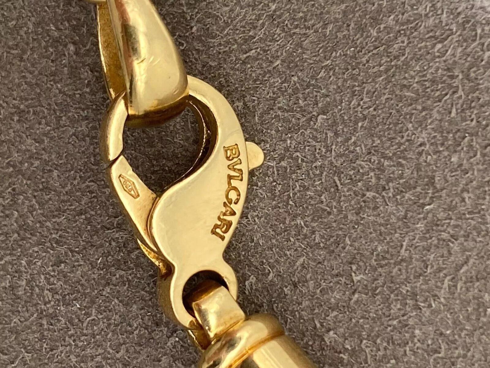 Collar Bulgari con Moneda Romana en Oro y Piel en venta 1