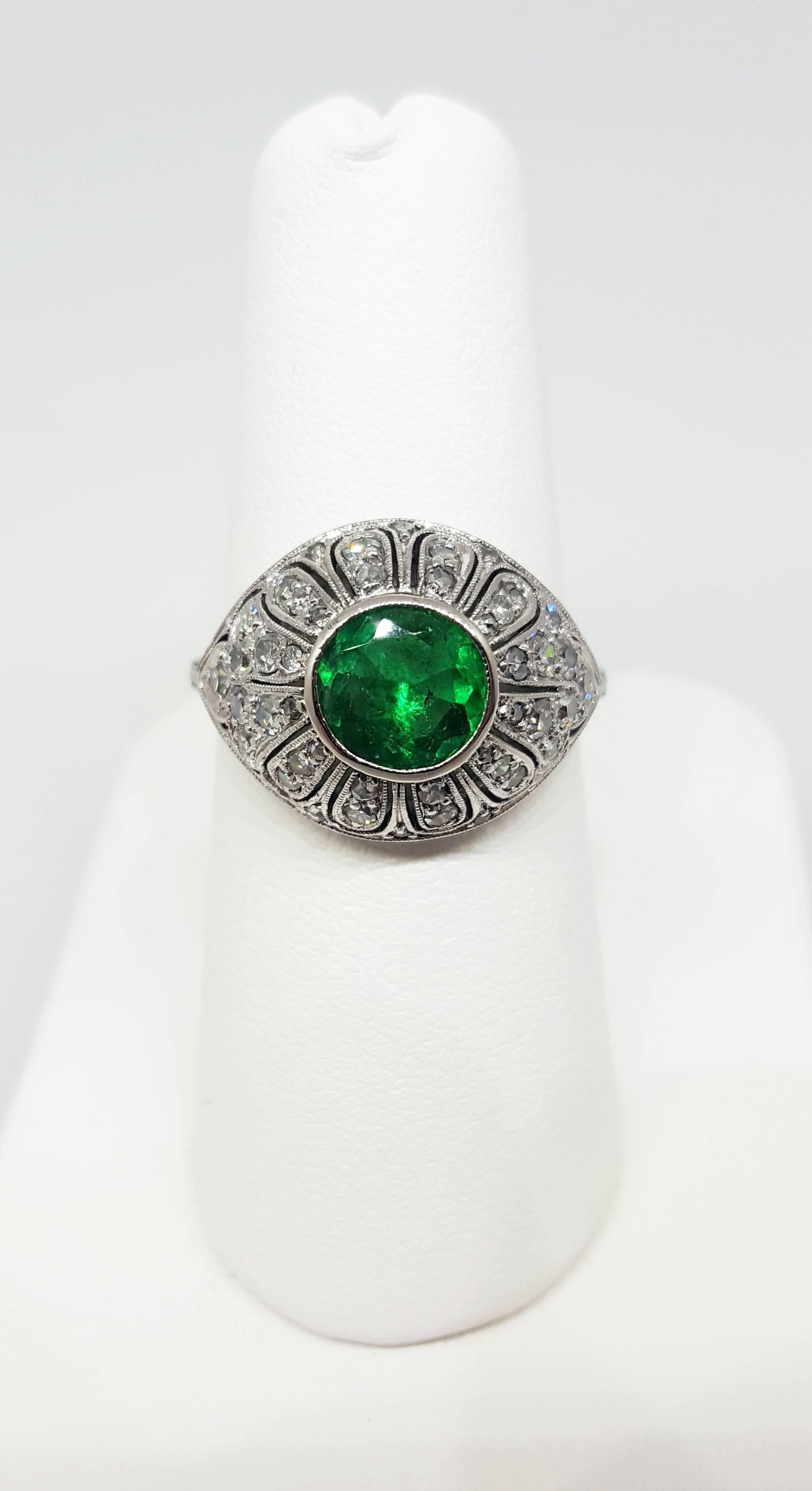 Women's 1920s Emerald Diamond Platinum Ring 