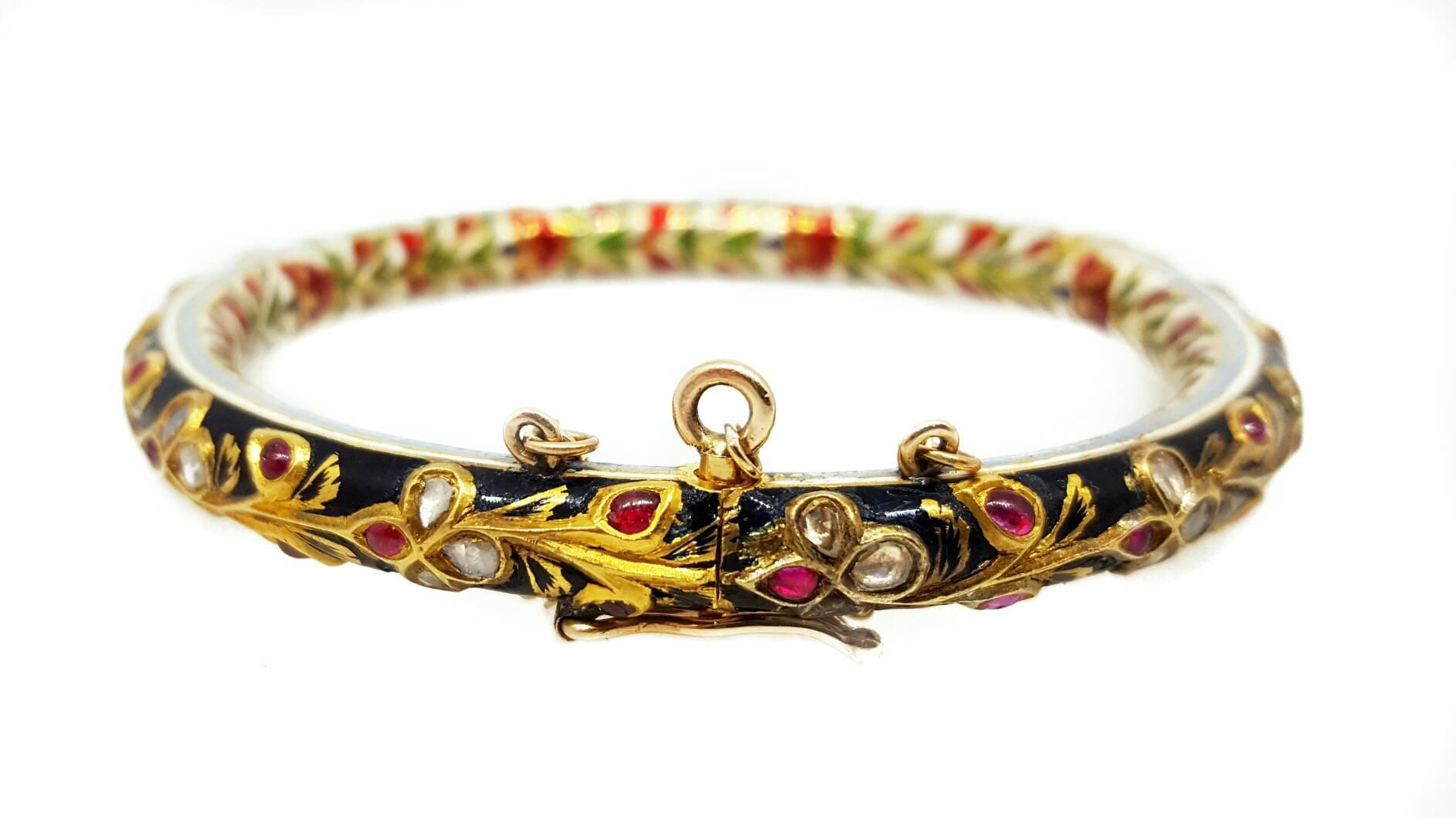 Georgian Mughal Gold, Diamond, Ruby and Enamel Bangle