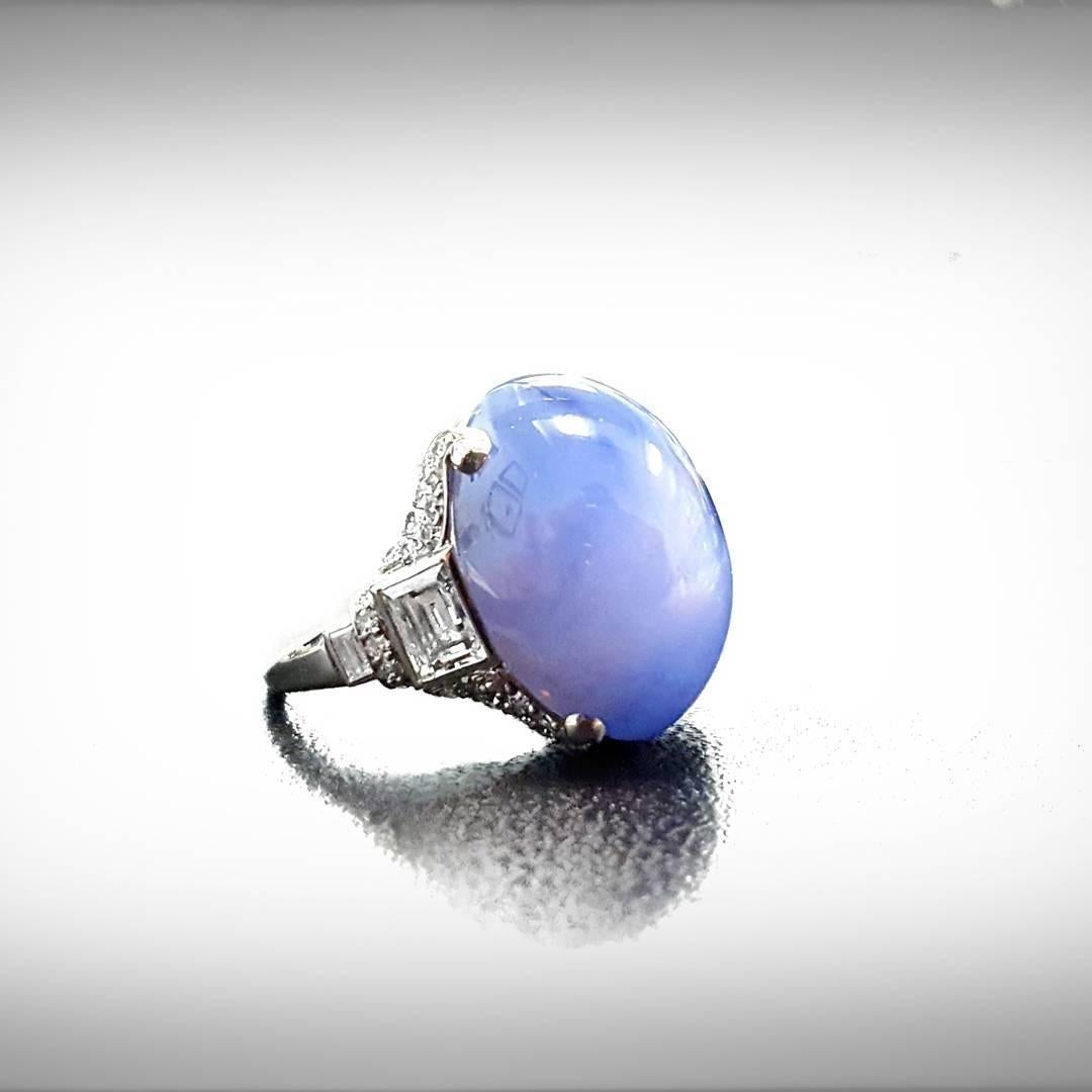 Women's Art Deco 39.71 Carat Star Sapphire Diamond Cocktail Ring