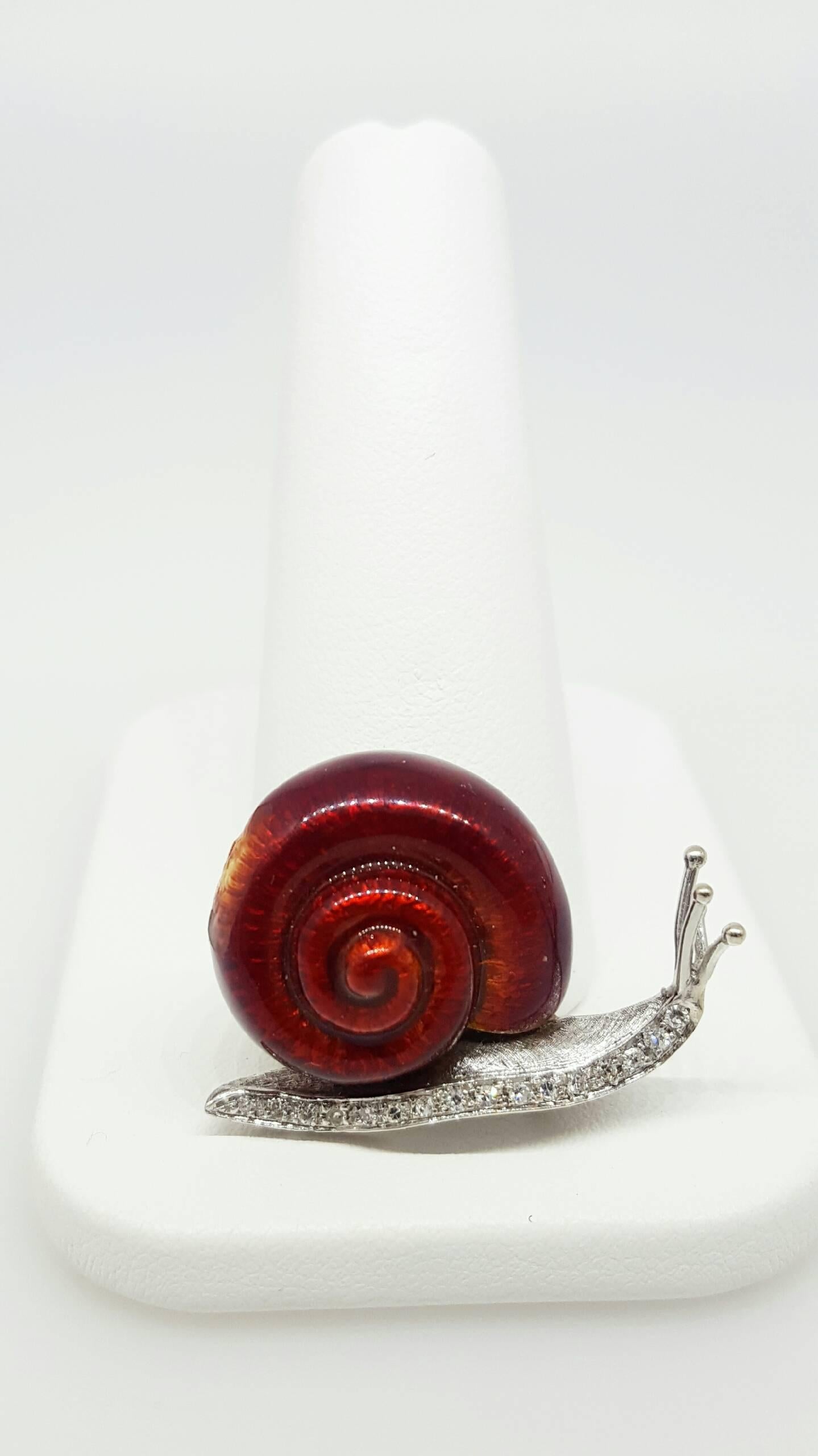 Gold Diamond and Enamel Snail Brooch In Good Condition In Lake Forest, IL
