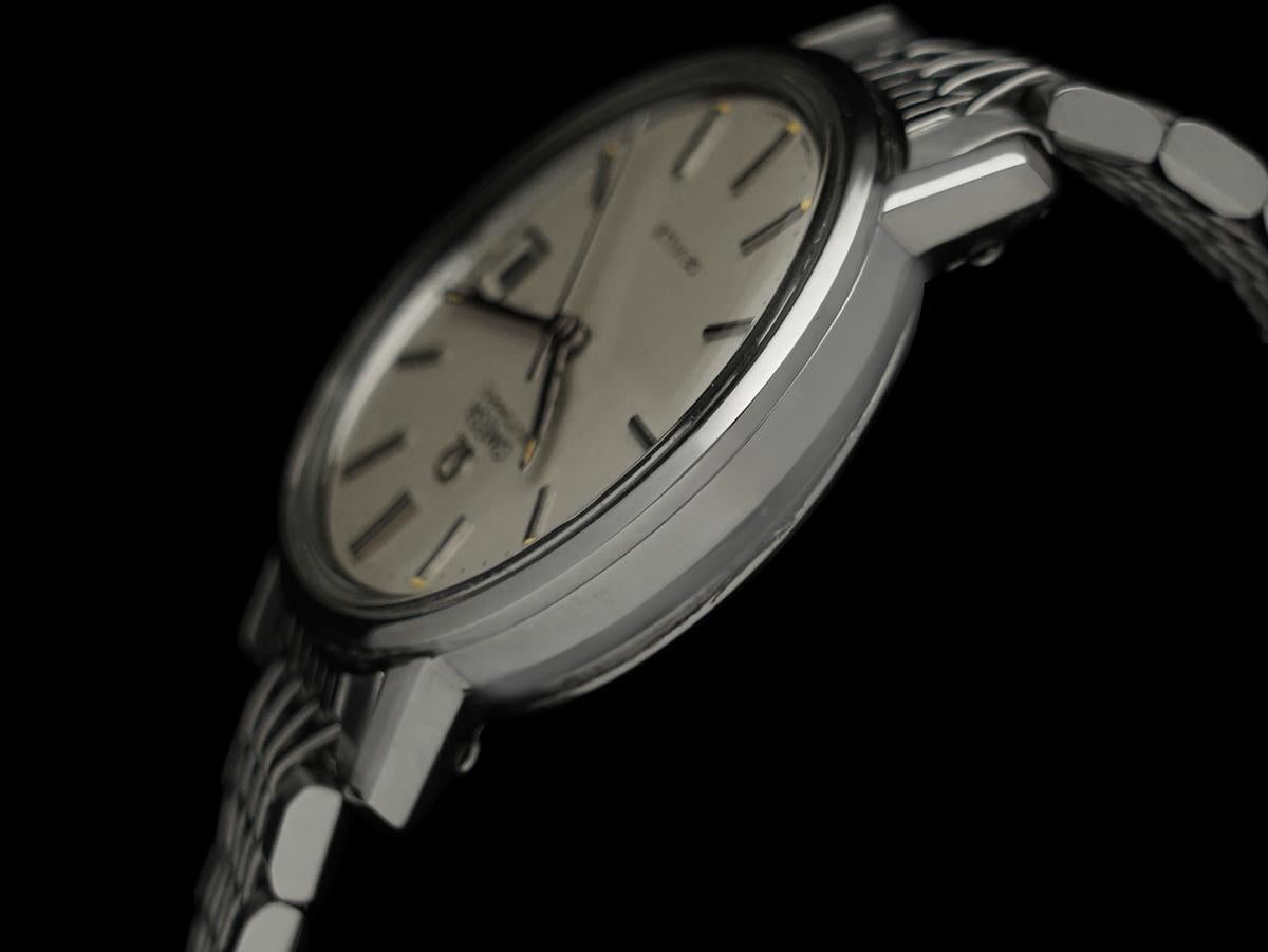1973 OMEGA DE VILLE Vintage Mens Full Size Automatic SS Steel Watch - Mint For Sale 2