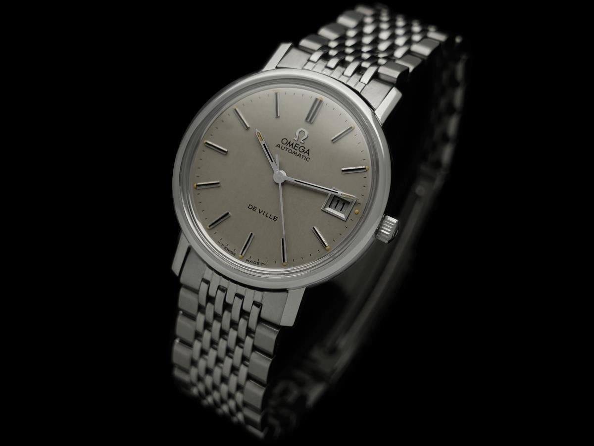 Men's 1973 OMEGA DE VILLE Vintage Mens Full Size Automatic SS Steel Watch - Mint For Sale
