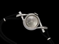1950's Patek Philippe Vintage Ladies Ref. 3036 Watch with Sculpted Lugs