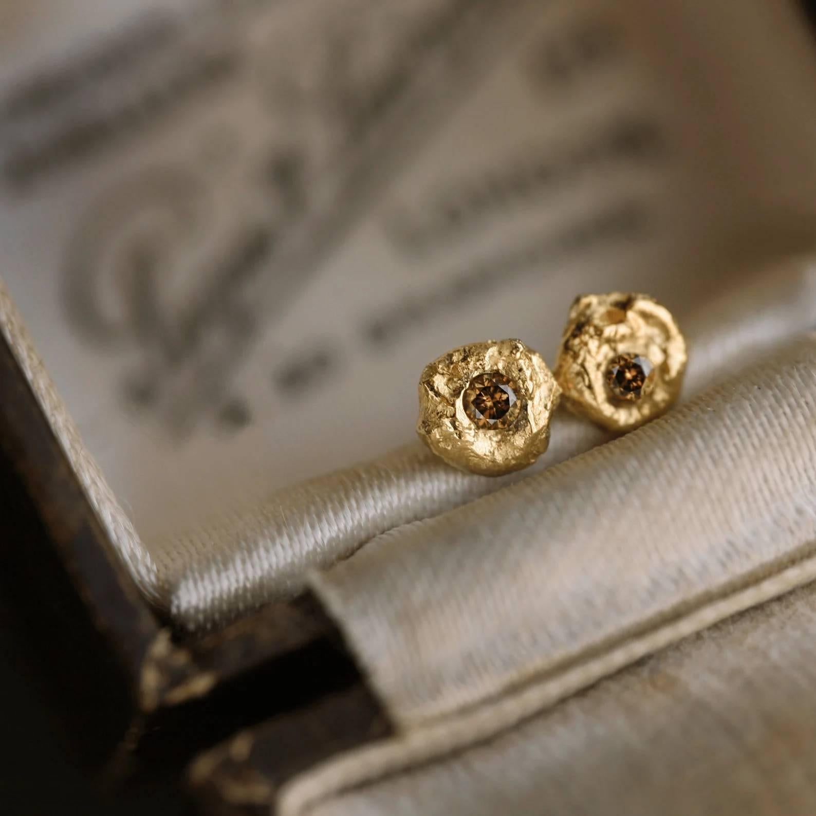 Boucles d'oreilles or 18k Lava Ochre Jaune Diamant Bio Neuf - En vente à Chinnor, South Oxfordshire