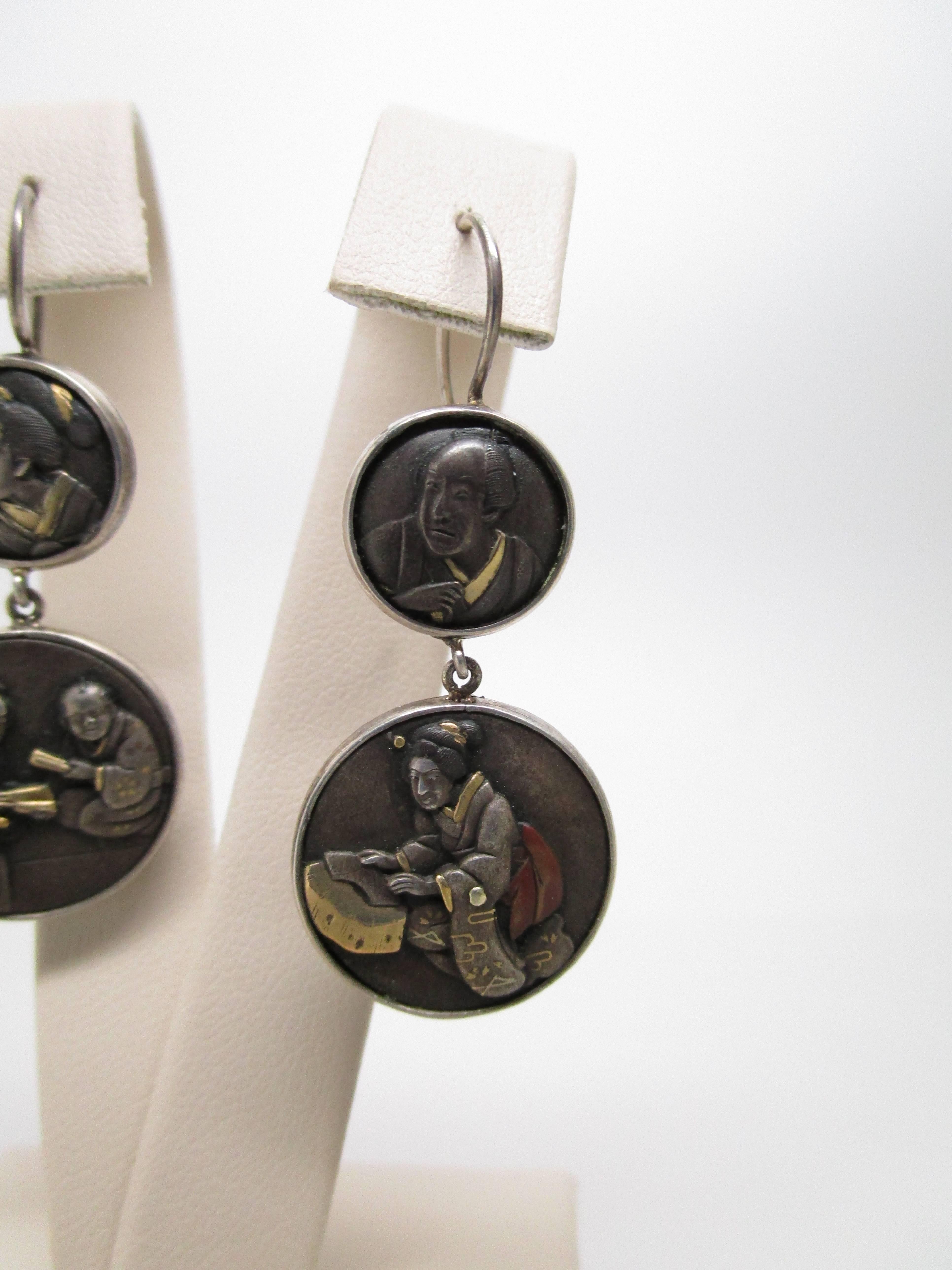 19th Century Victorian Japanese Shakudo Silver Drop Earrings In Excellent Condition In Lexington, KY