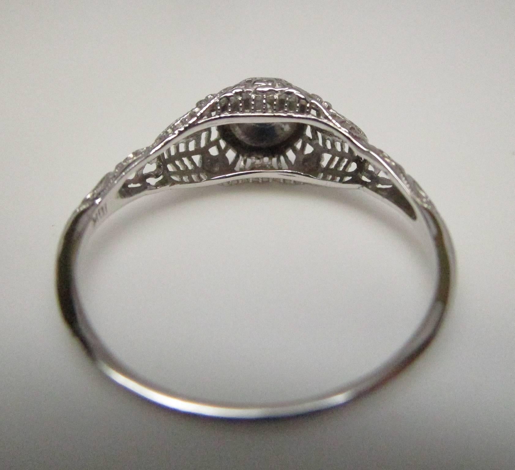 Art Deco Filigree Diamond Gold Engagement Ring 1