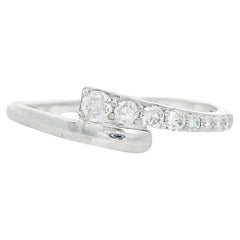 Runder Diamantbandring mit 0,20 Karat Gesamtgewicht in 14K Weißgold Größe 7