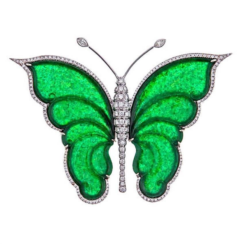 Jade and Diamond White Gold Carved Fine CHINESE JADE BUTTERFLY Brooch or Pendant For Sale