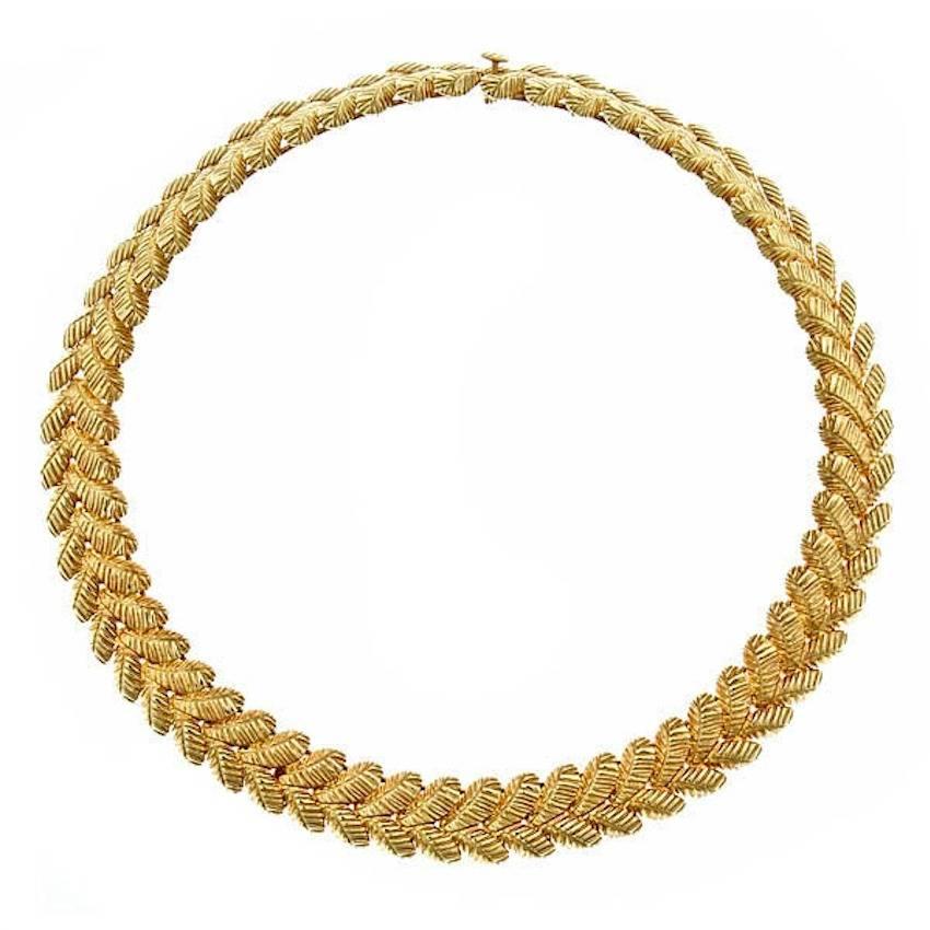 18 Karat Gold FEATHER Necklace by John Landrum Bryant For Sale