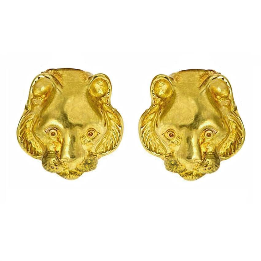 18 Karat Yellow Gold Tiger Head Earrings by John Landrum Bryant For Sale