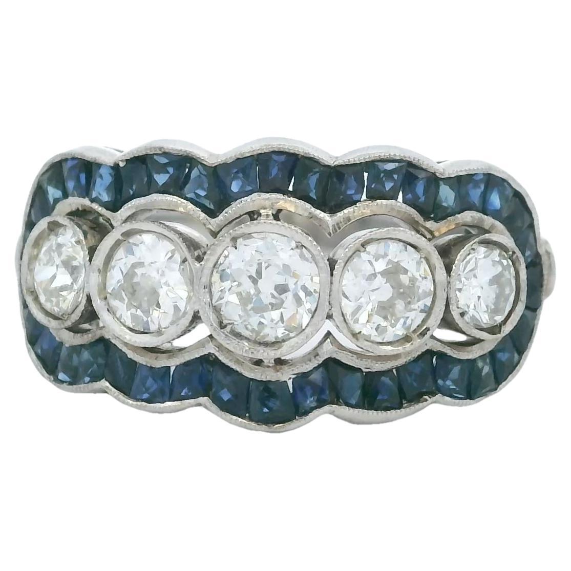 Geformter Platinring mit fünf Steinen, Diamant und Saphir, G/H VS1, 1,20 Karat Saphir im Angebot