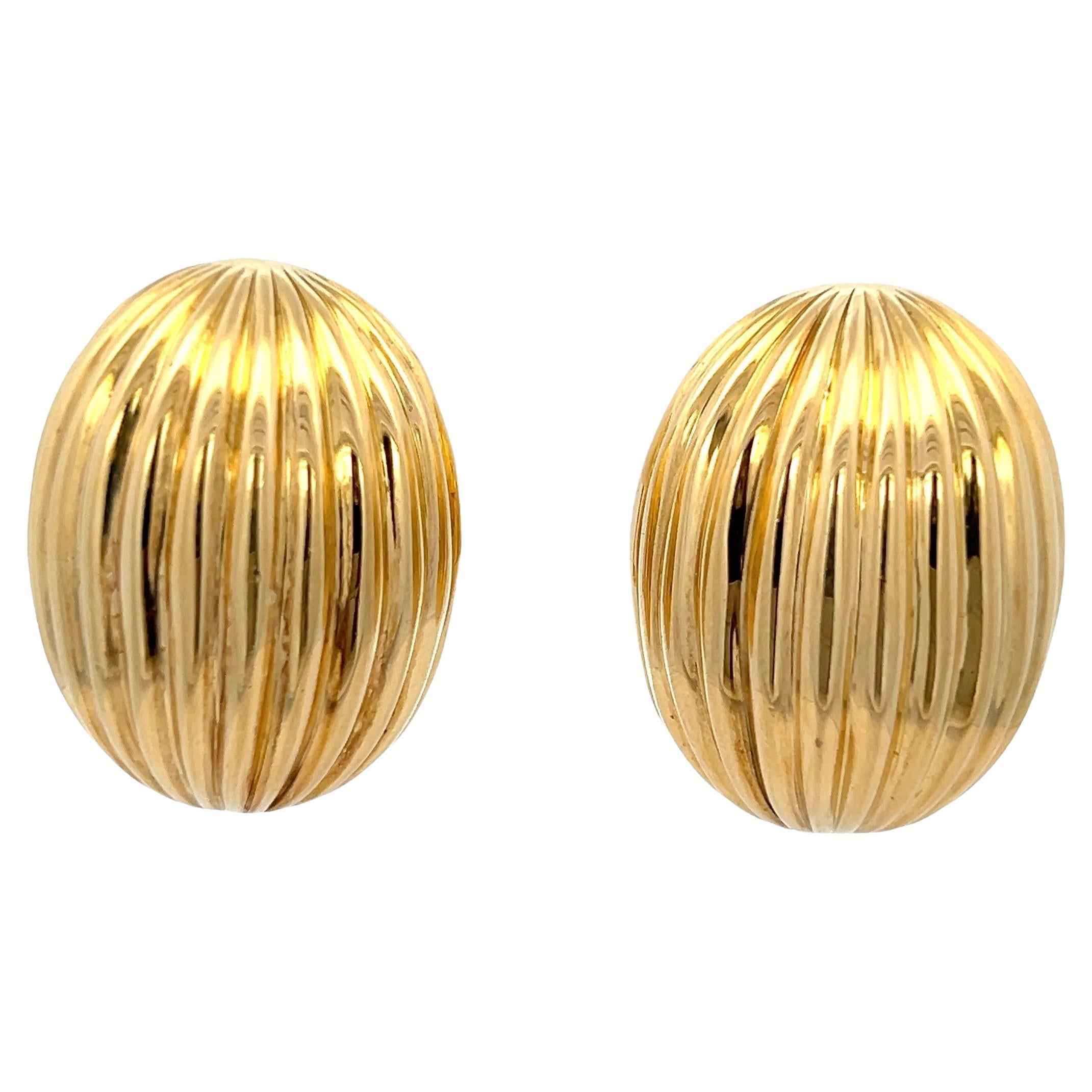 Boucles d'oreilles vintage en or jaune 18K avec dôme nervuré, clip-on, années 1980