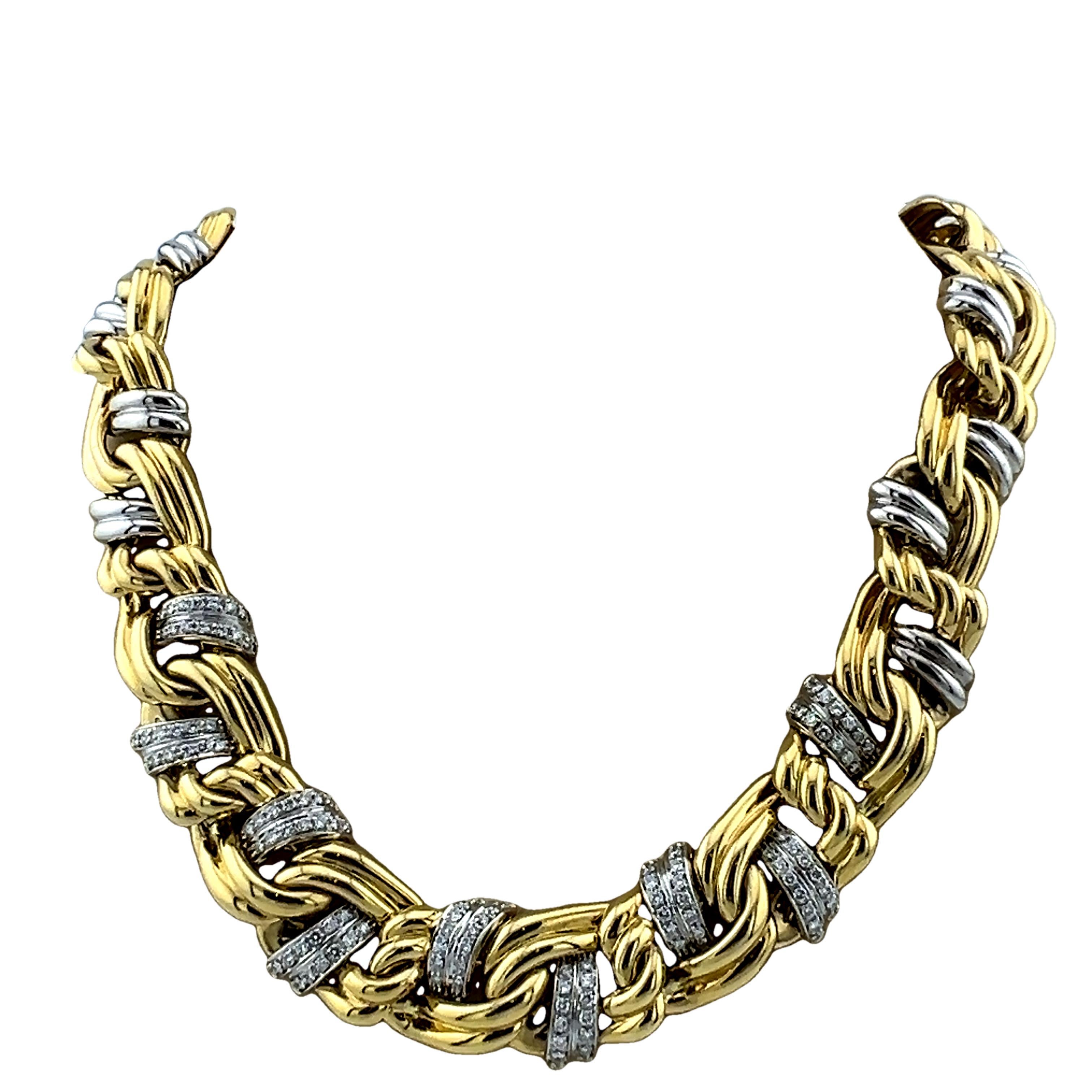 Rétro Collier à maillons lourds en or jaune et blanc 18K avec diamant de 5,5 carats en vente
