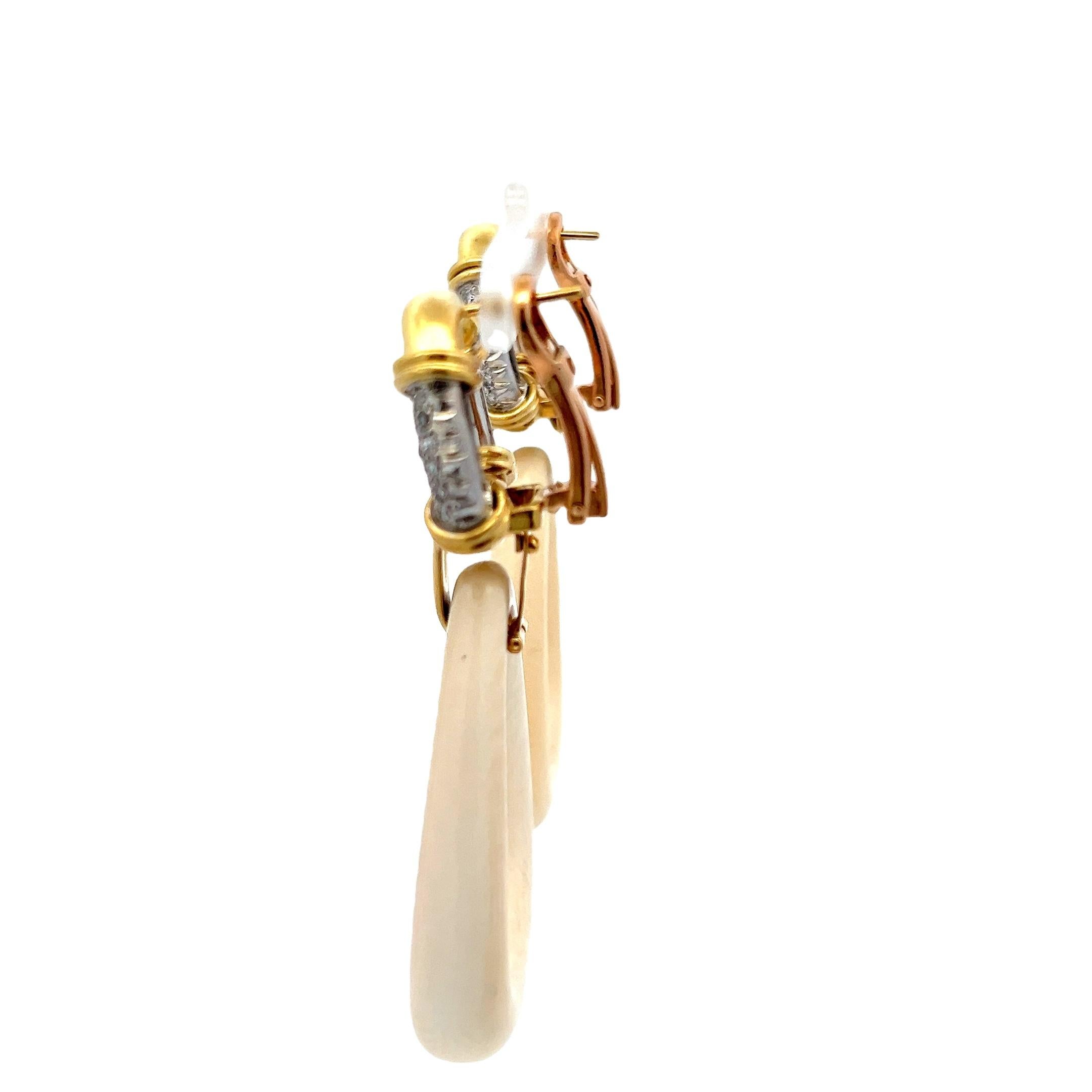 Boucles d'oreilles italiennes convertibles en or 18K avec diamants et os sculpté Pour femmes en vente