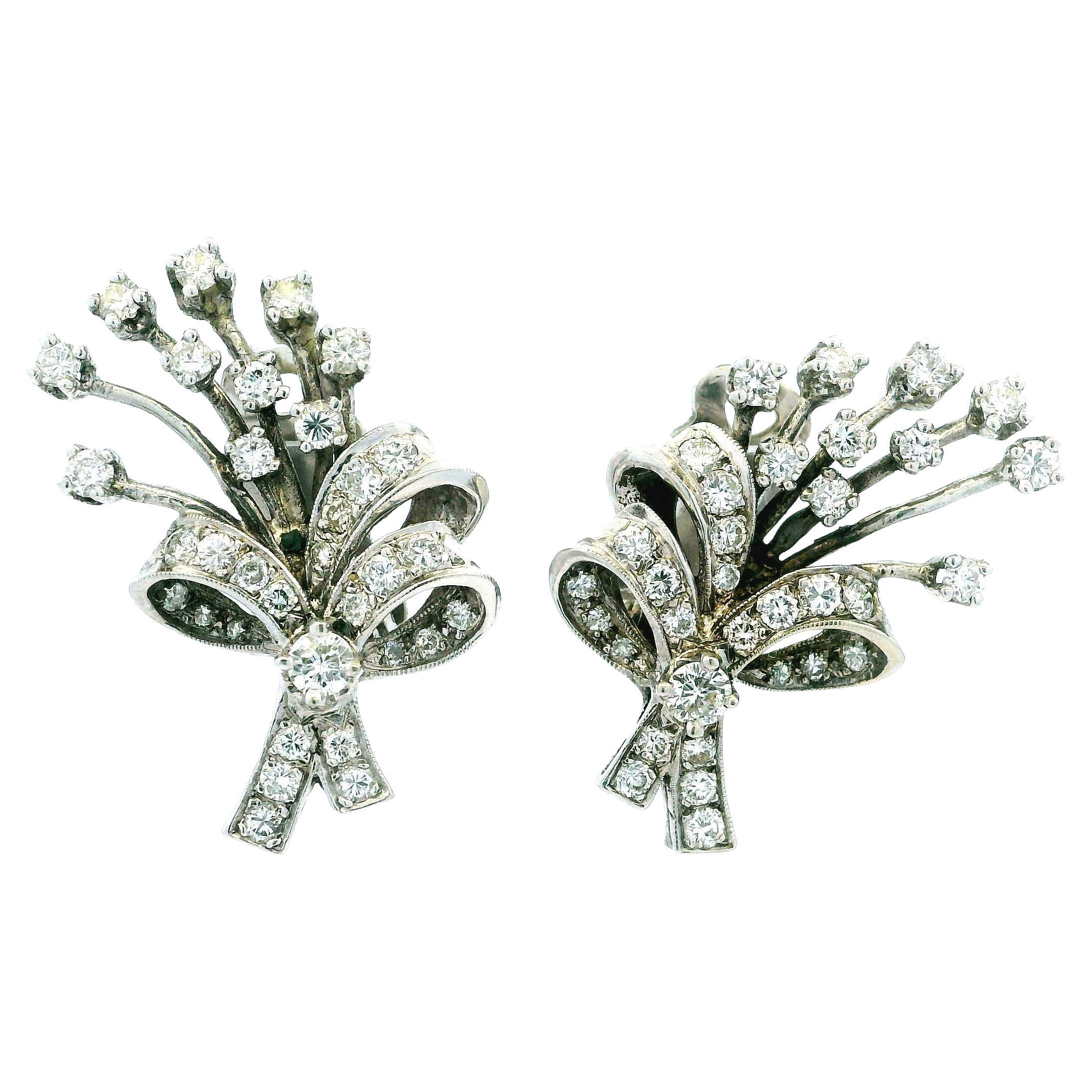 Orecchini a nastro con diamante spray vintage degli anni
50 in oro bianco 18 carati, 3 carati