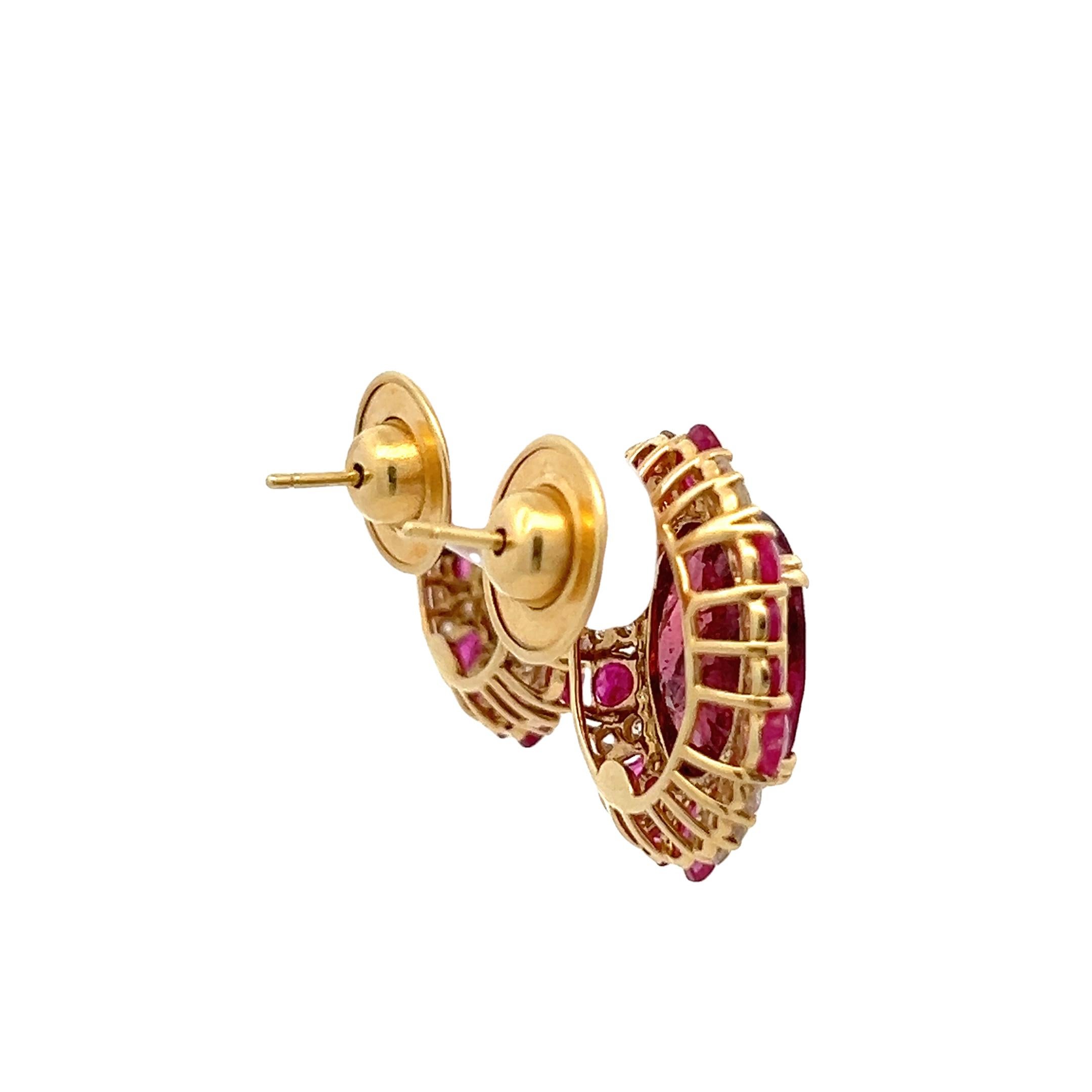 Boucles d'oreilles en or jaune 18K avec tourmaline rose, rubis, saphir et diamant Pour femmes en vente