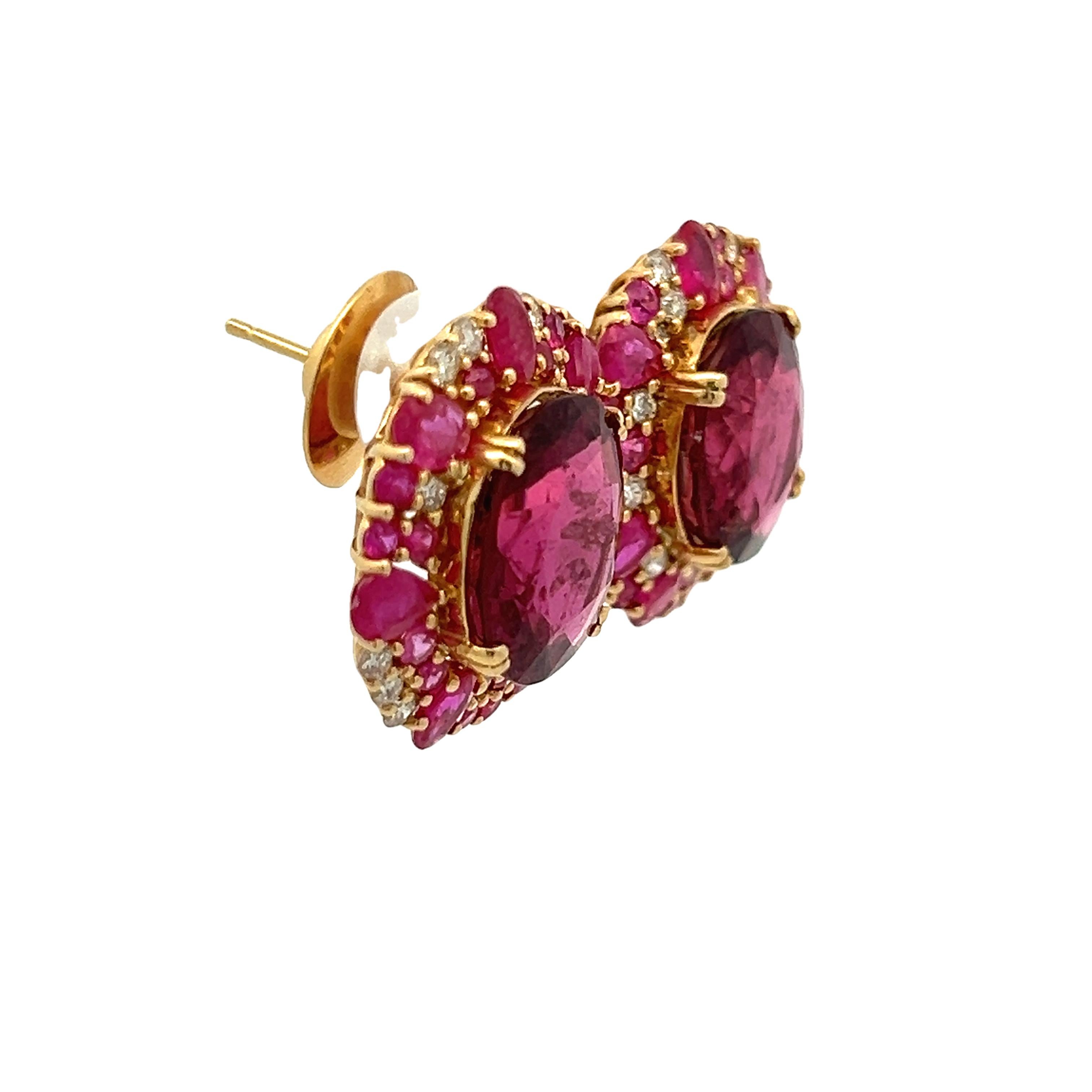 Boucles d'oreilles en or jaune 18K avec tourmaline rose, rubis, saphir et diamant en vente 2