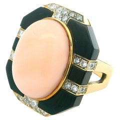 Italian 1980 Vintage 18K Gold Coral Onyx and Diamond Statement Ring