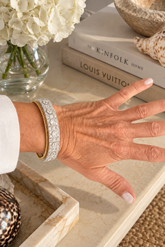 Bracciale Art Déco in platino e oro 18 carati con diamanti da 6,11 carati, intorno al 1930
