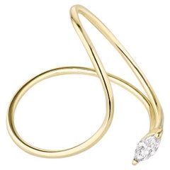 Anello in oro 18k con diamante taglio marquise