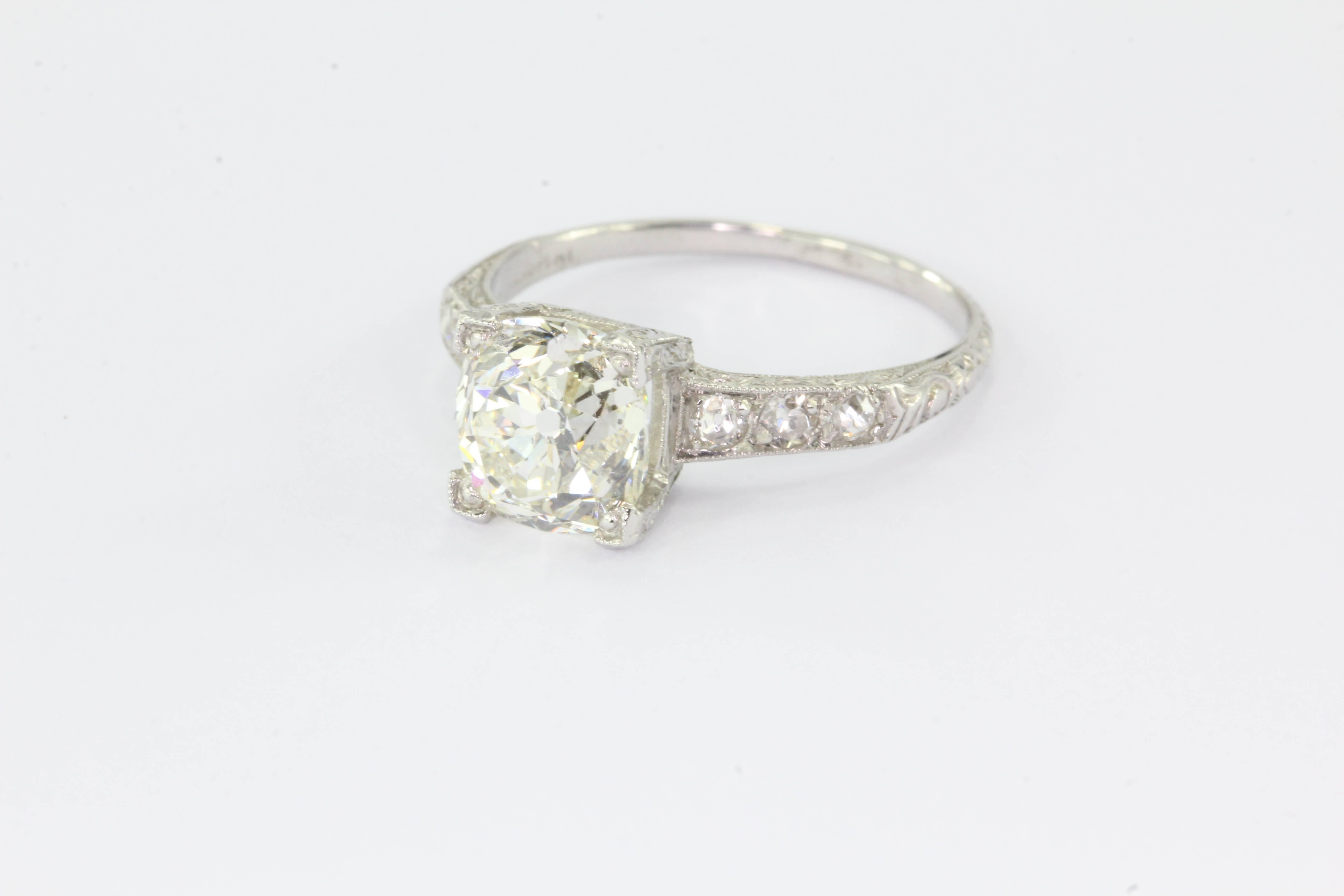 Women's or Men's Art Deco 2.27 Carat Old Mine Diamond Platinum Engagement Ring
