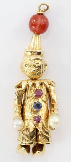 14K Gold Gem Stone Studded Movable Clown Charm Pendant