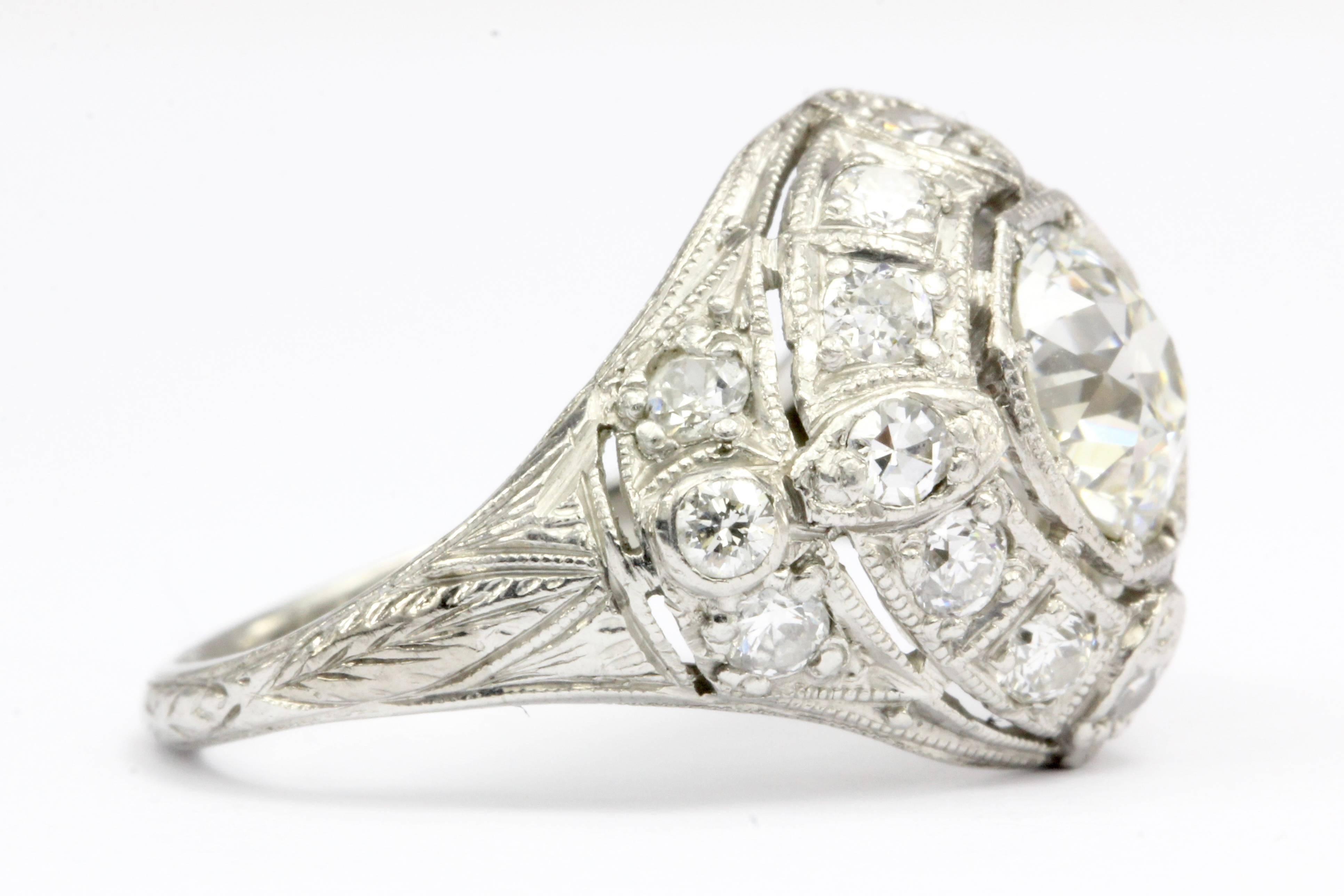 Art Deco Platinum 1.15 Carat Old European Cut Engagement Ring, circa 1920s In Excellent Condition In Cape May, NJ