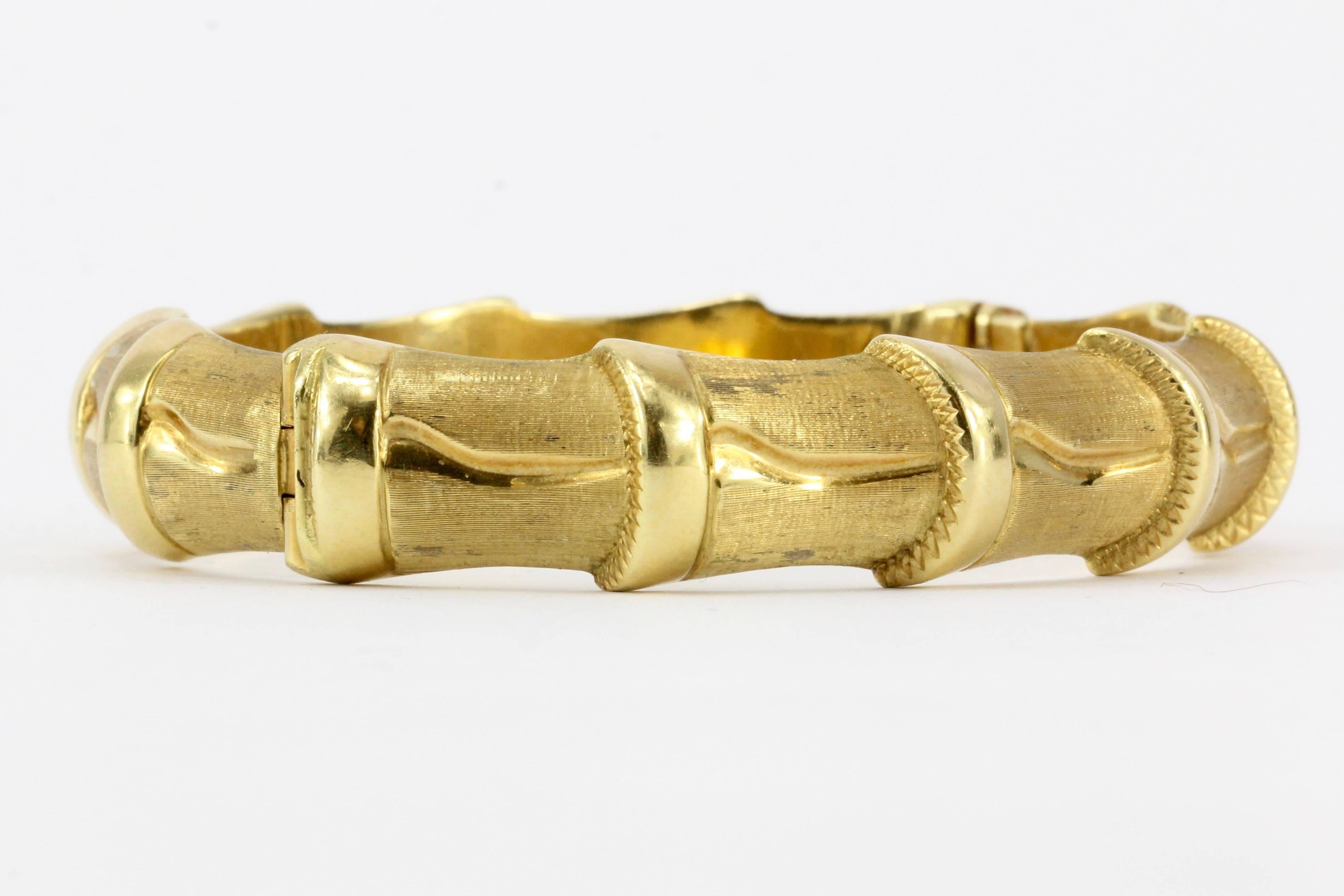 Era: Retro 1950's

Composition: 18K Yellow Gold 

Hallmarks: 750 Italy

Bracelet Bangle dimensions: inner diameter 7"

Bracelet Weight: 36.1 grams

Bracelet Condition: Excellent Estate Condition, Ready to Wear