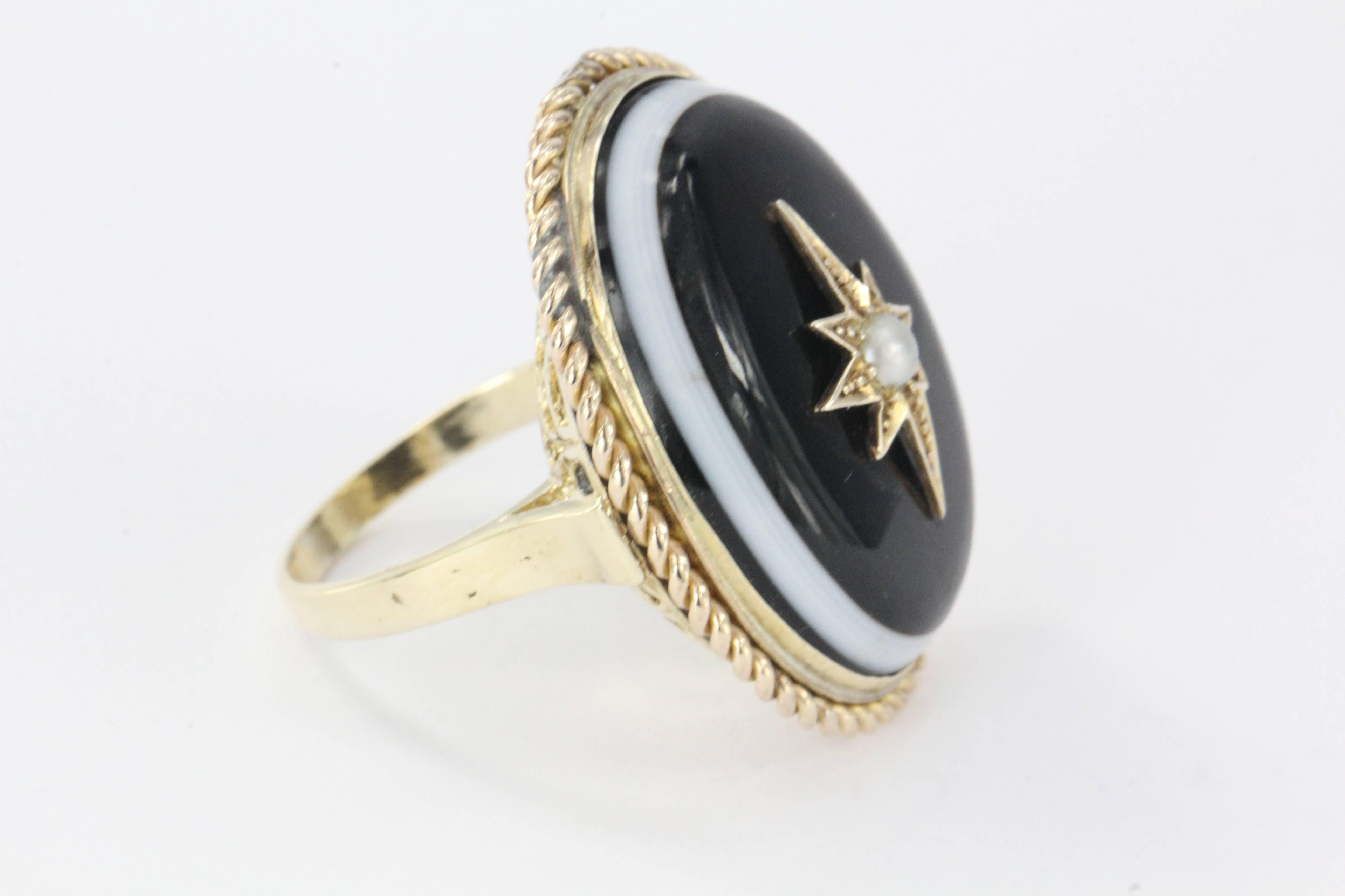 Antique Victorian & Gold Banded Agate Starburst Pearl Conversion Ring In Excellent Condition In Cape May, NJ