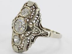 Art Deco 1.35 Carat Diamond Filigree Gold Plaque Ring